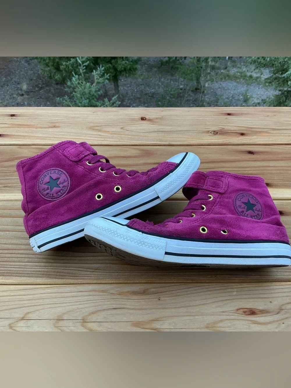Converse Chuck Taylor All Star Youth 2.5 Purple Velvety Canvas High Tops EUC